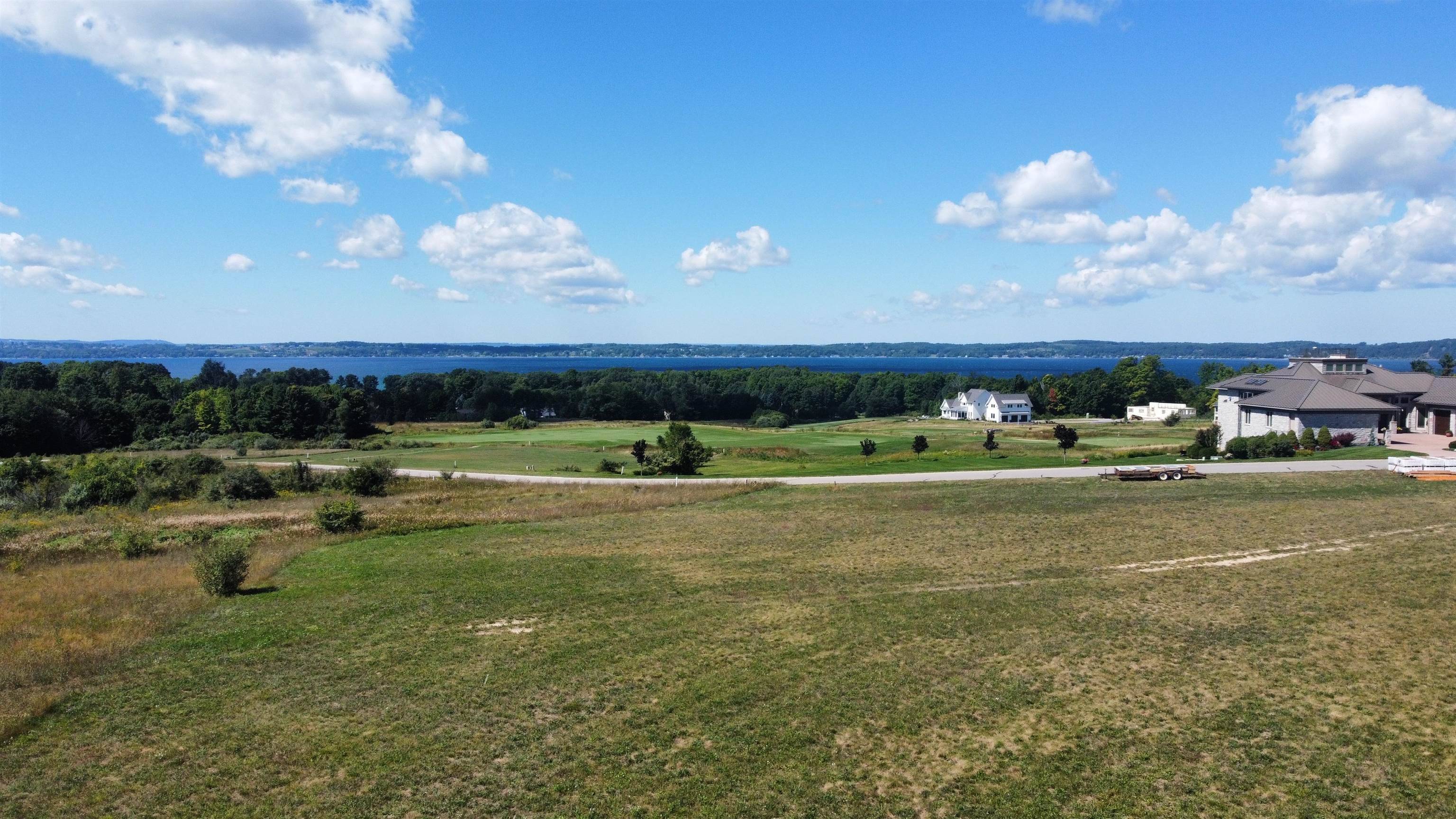 4162 Dornoch CT, Acme Twp, MI 49690