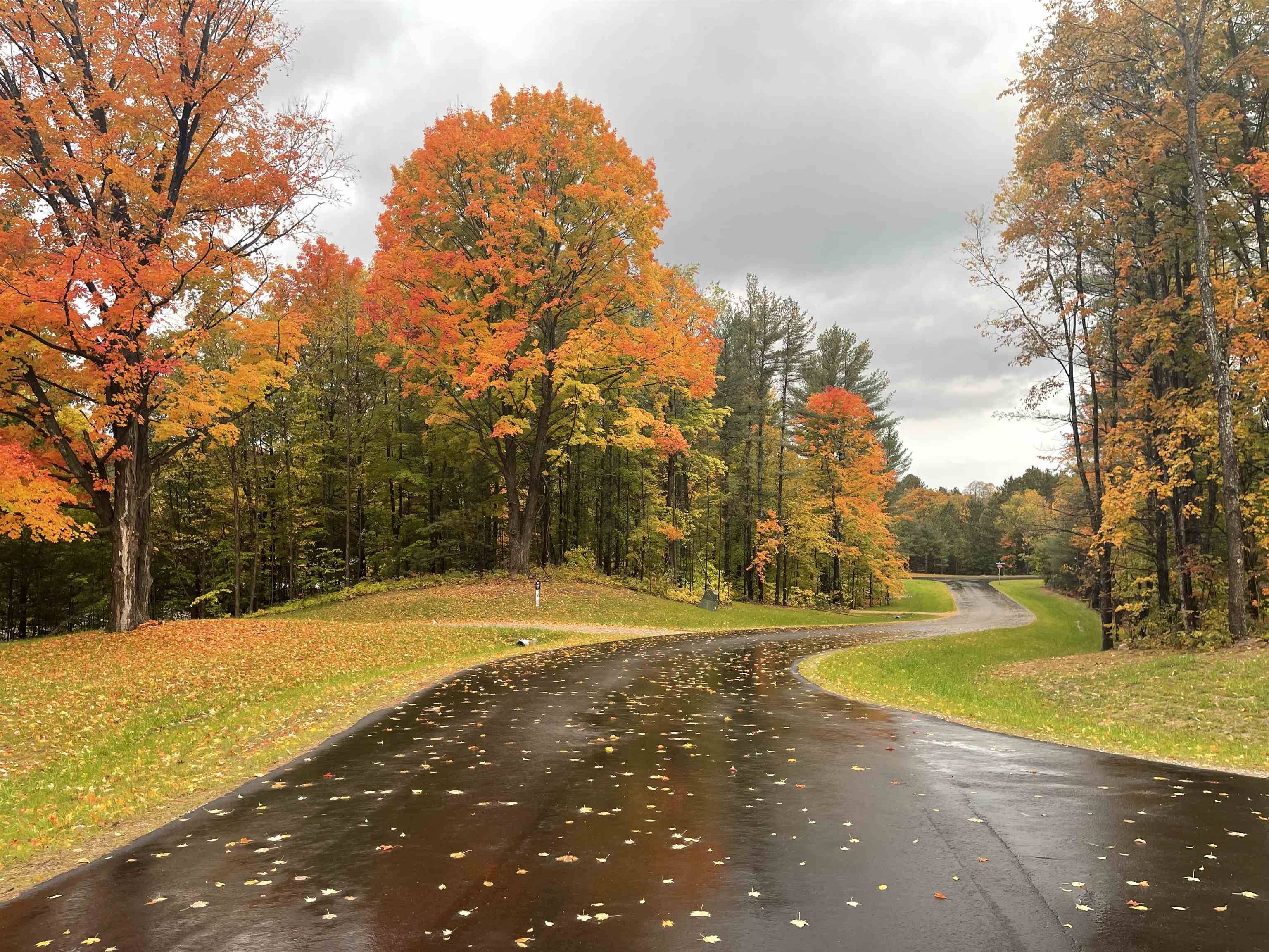 6165 Mountain Sky RD, Paradise Twp, MI 49649