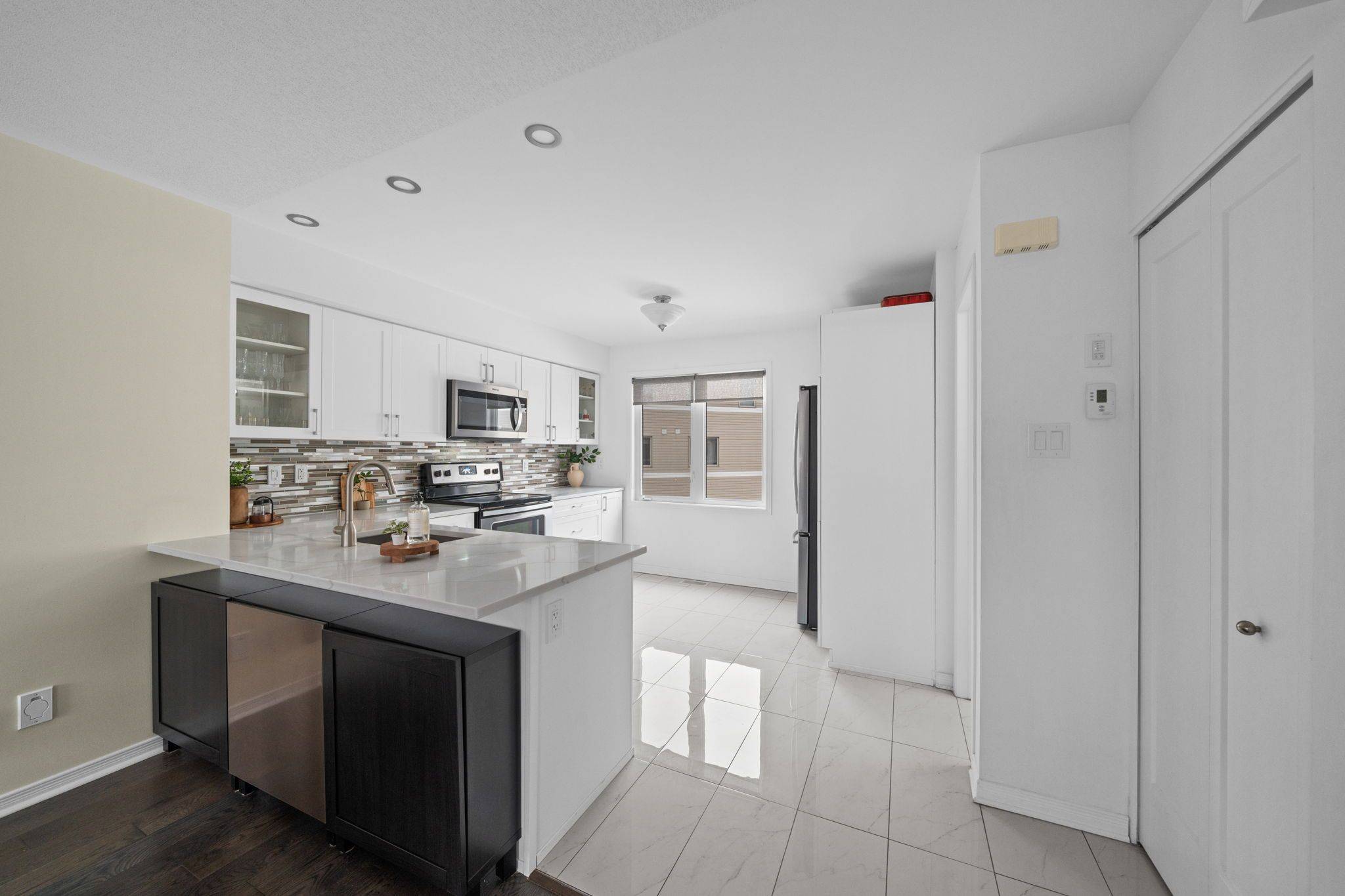 161 CAMDEN Private, Barrhaven, ON K2J 6J1