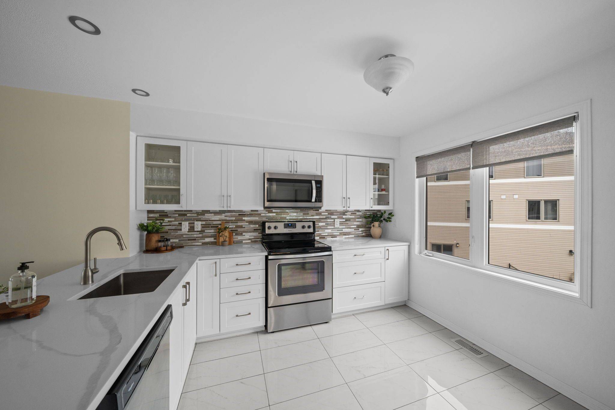 161 CAMDEN Private, Barrhaven, ON K2J 6J1