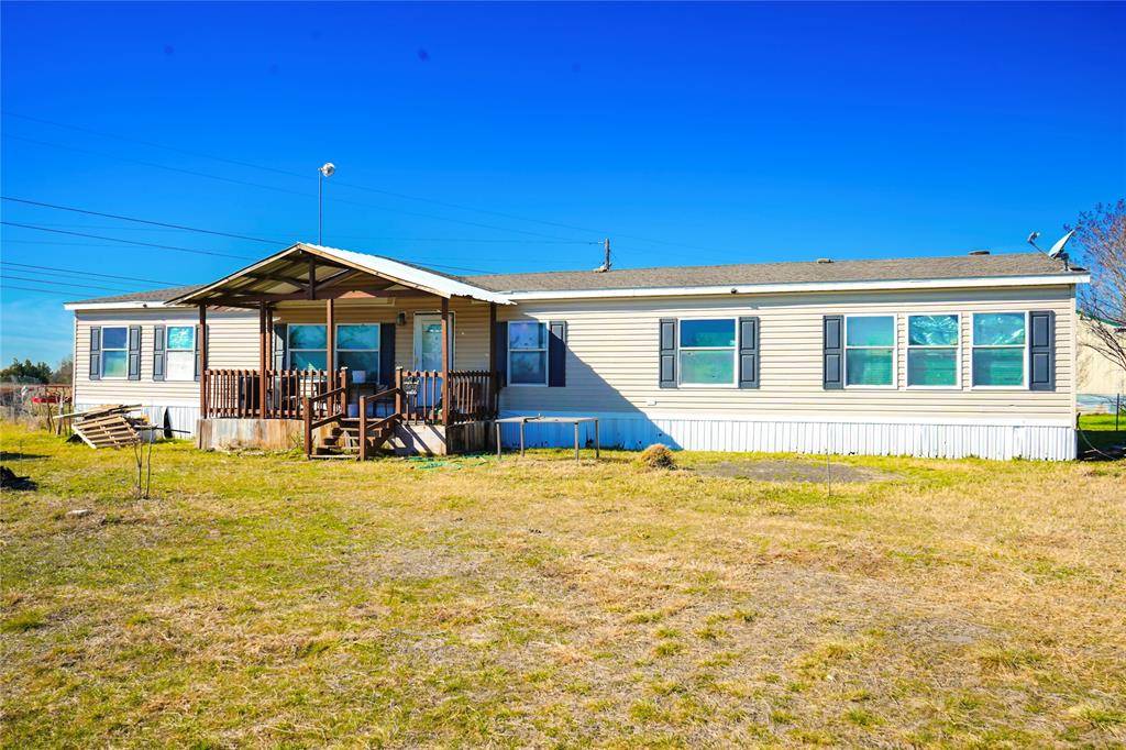 5363 County Road 2280, Blooming Grove, TX 76626