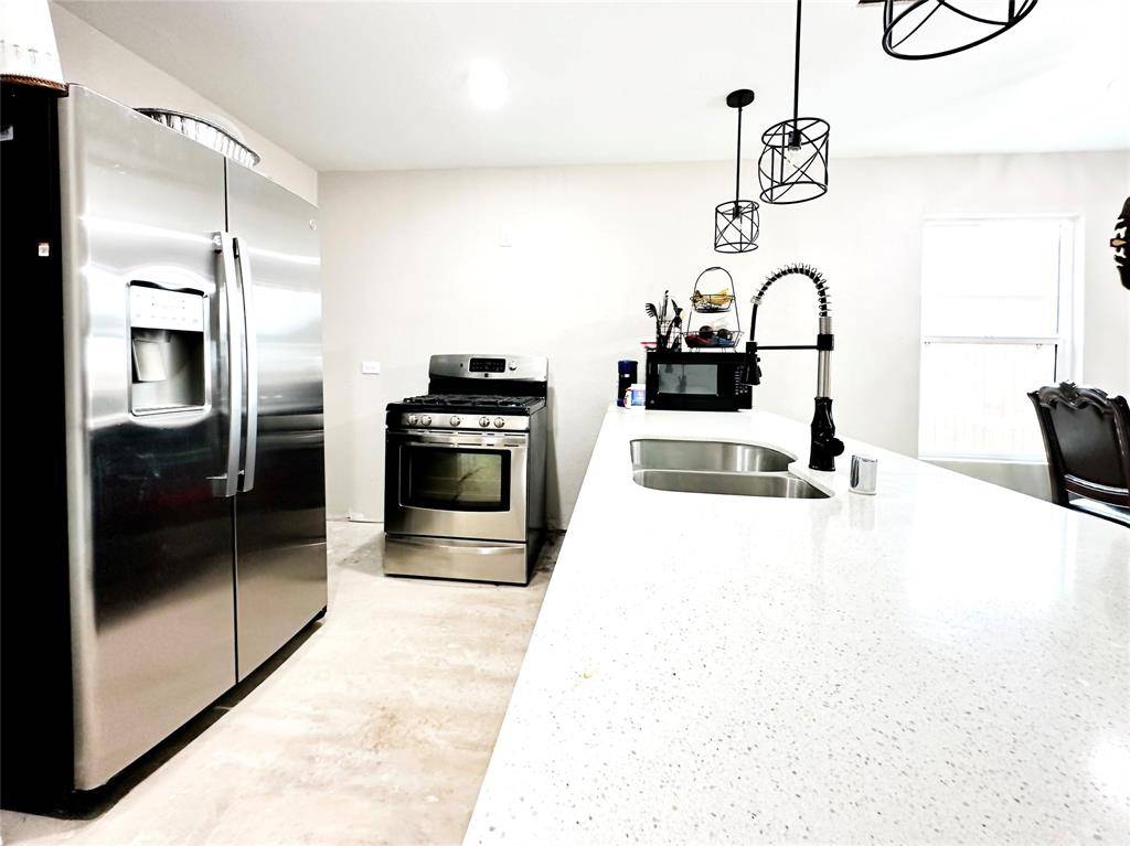 2921 Bronte Boulevard, Forney, TX 75126