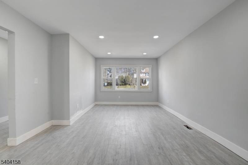 384 W PALISADE AVE, Englewood City, NJ 07631