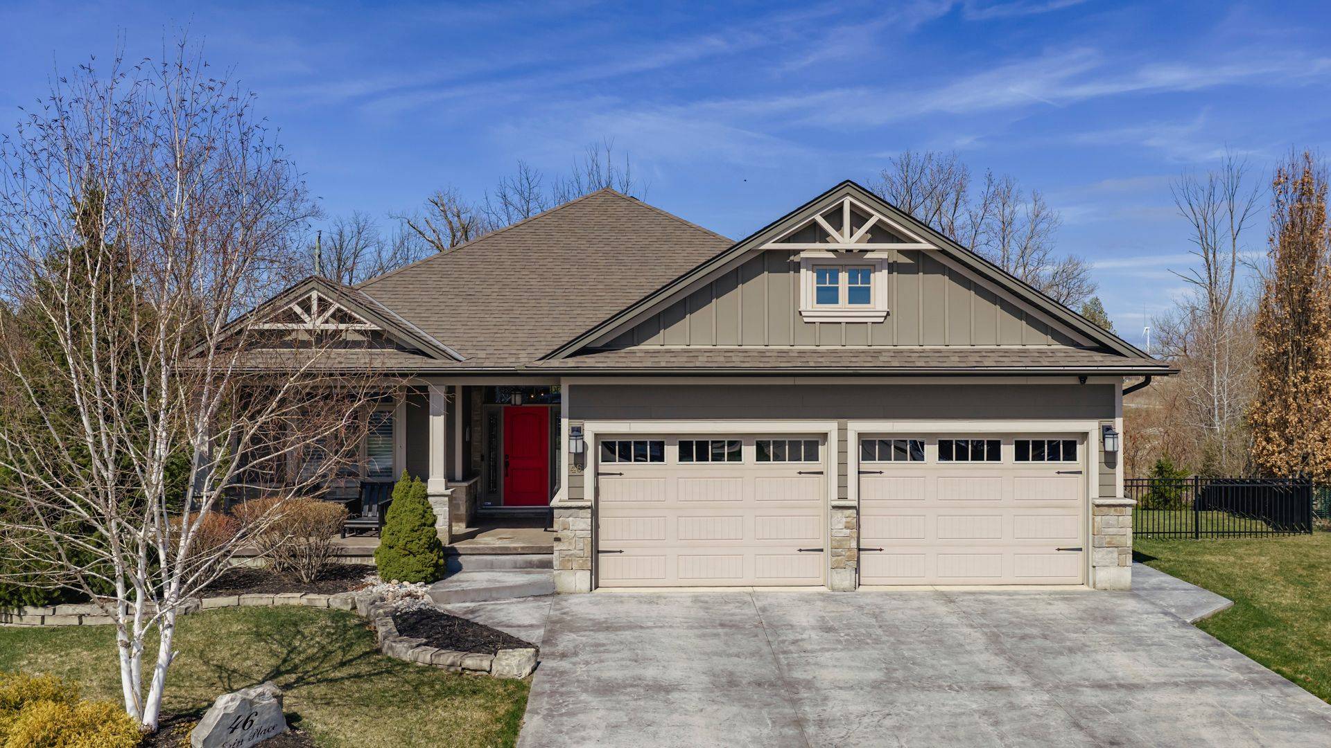 46 Erin PL, Lambton Shores, ON N0M 1T0