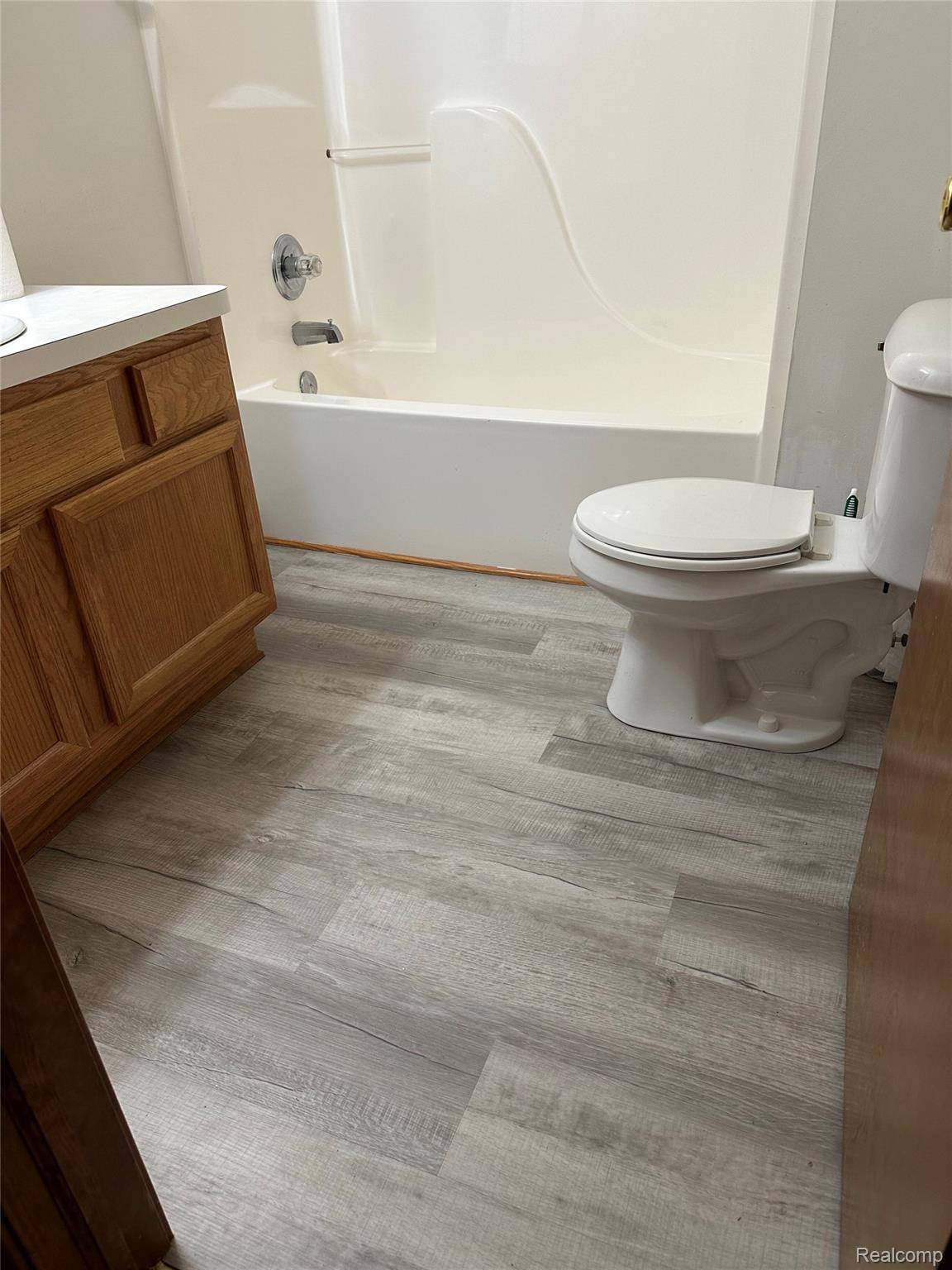 2246 Touchdown CT #1, Ypsilanti, MI 48197