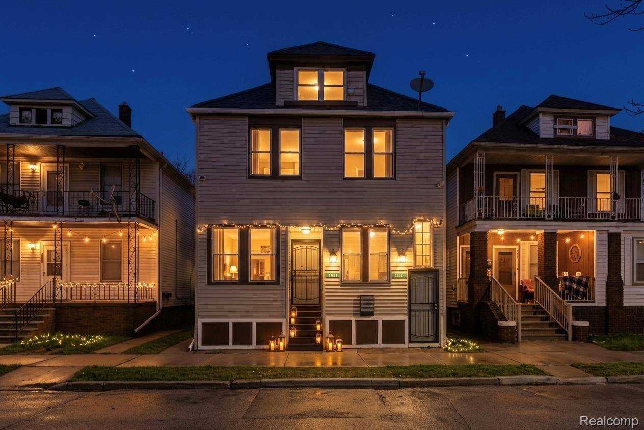 2029 Trowbridge, Wayne, MI 48212