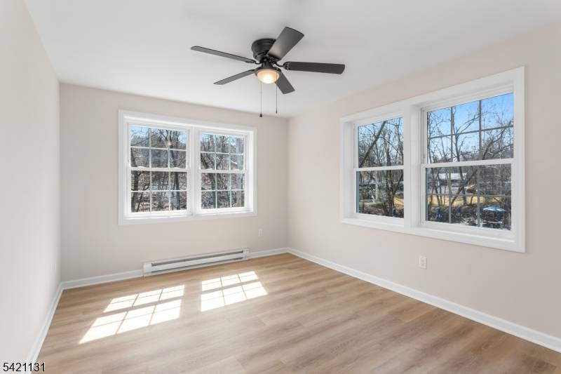 127 Main St #2B, Bloomingdale Boro, NJ 07403