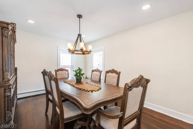 46 E Main St, Sussex Boro, NJ 07461