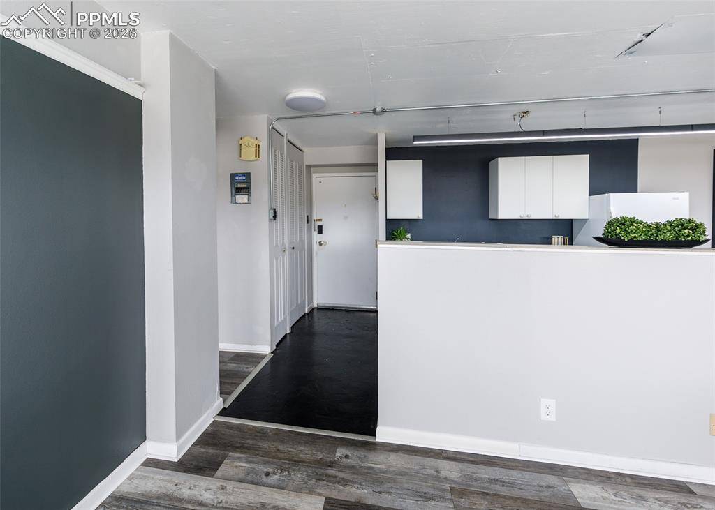 411 Lakewood CIR #C404, Colorado Springs, CO 80910