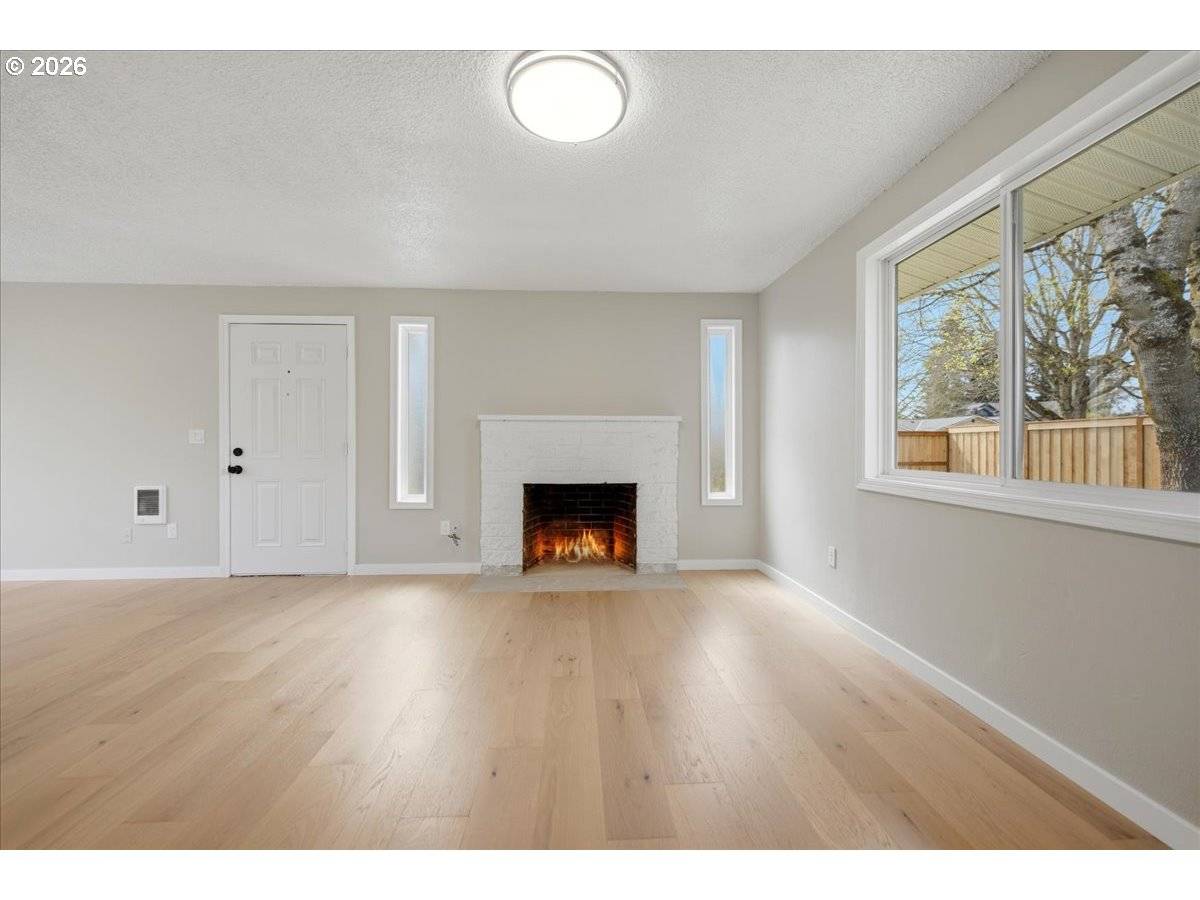 19805 SW ROCK RD, Beaverton, OR 97003