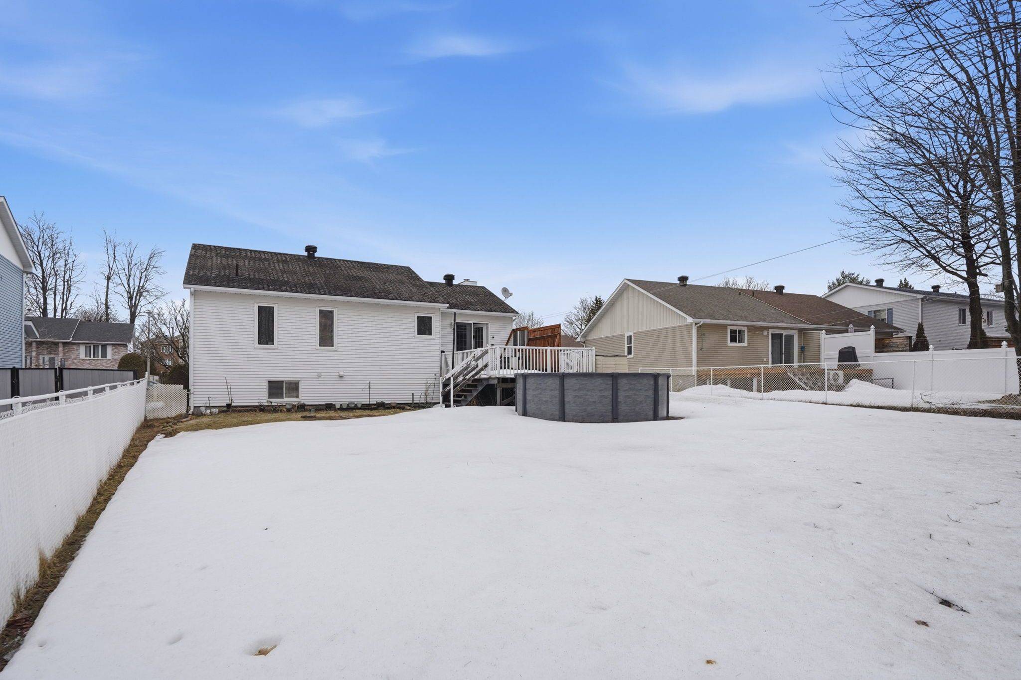 650 Berthiaume ST, Hawkesbury, ON K6A 3M1