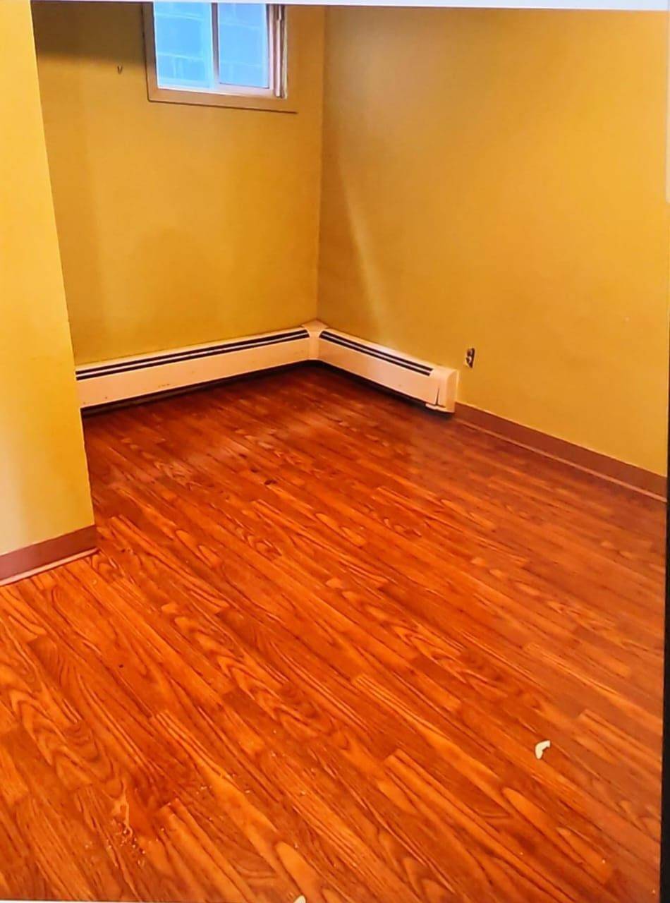 14 Isabella ST #1, South River, ON P0A 1X0