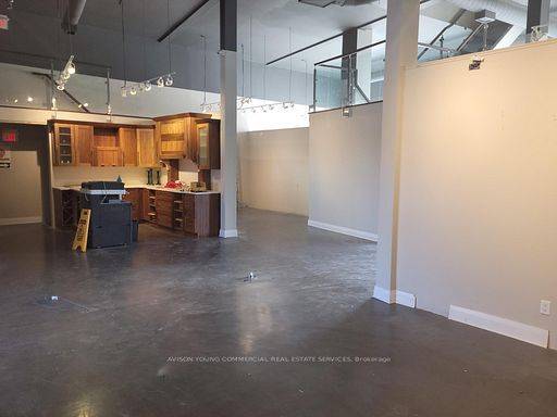 1877 Merivale RD, Country Place - Pineglen - Crestview And Area, ON K2G 1E5