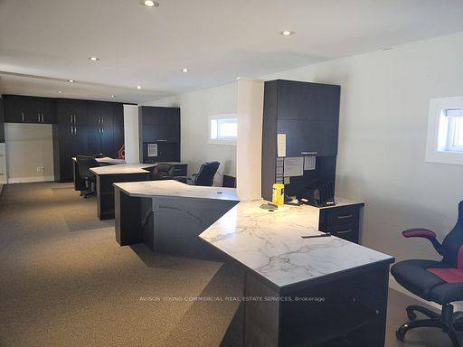 1877 Merivale RD, Country Place - Pineglen - Crestview And Area, ON K2G 1E5