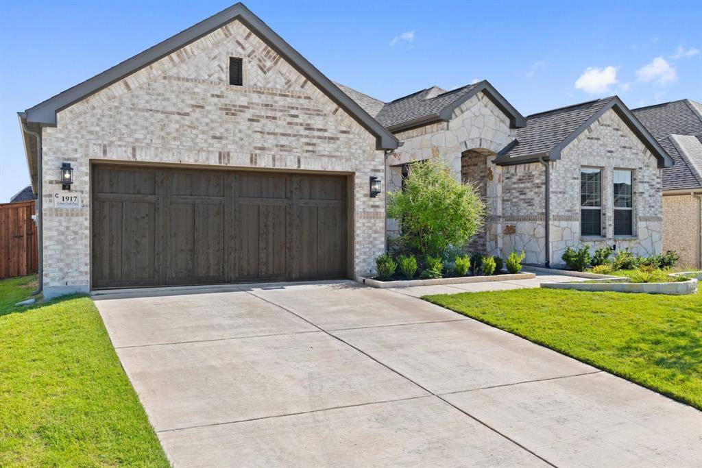 1917 Cotton Creek Pass, Mckinney, TX 75071