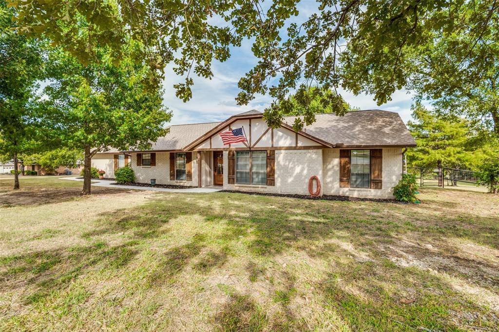 5630 Cool Springs Drive, Midlothian, TX 76065