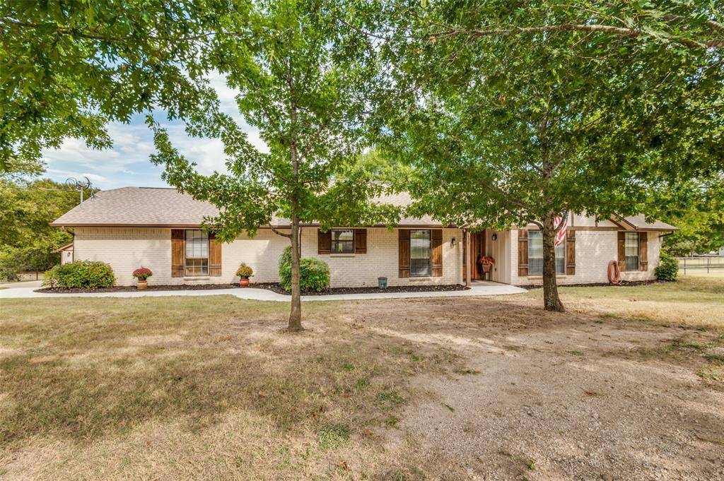 5630 Cool Springs Drive, Midlothian, TX 76065