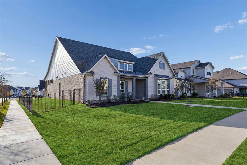 2232 Offerande Drive, Fort Worth, TX 76008