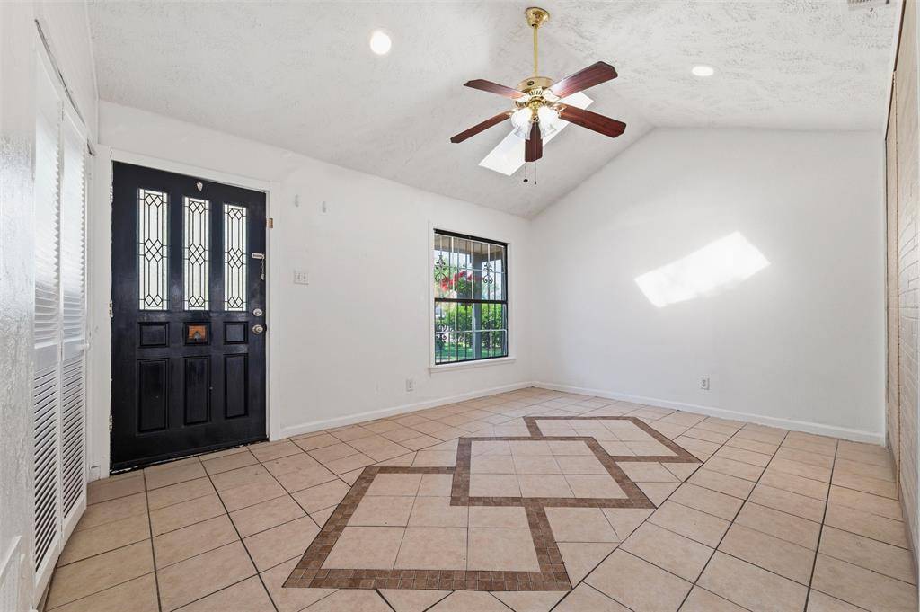 10654 Aledo Drive, Dallas, TX 75228