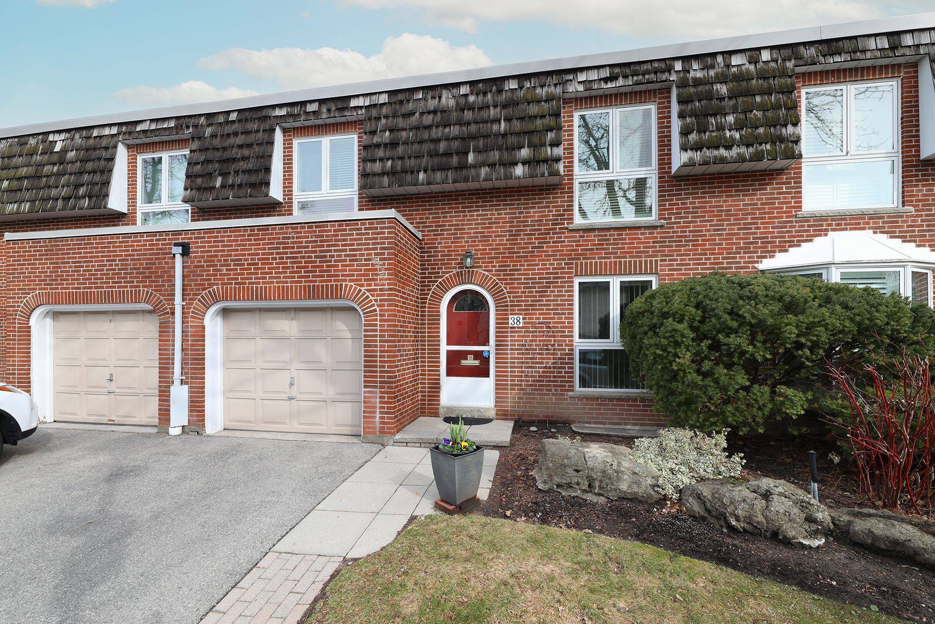 38 Crimson Millway N/A, Toronto C12, ON M2L 1T6