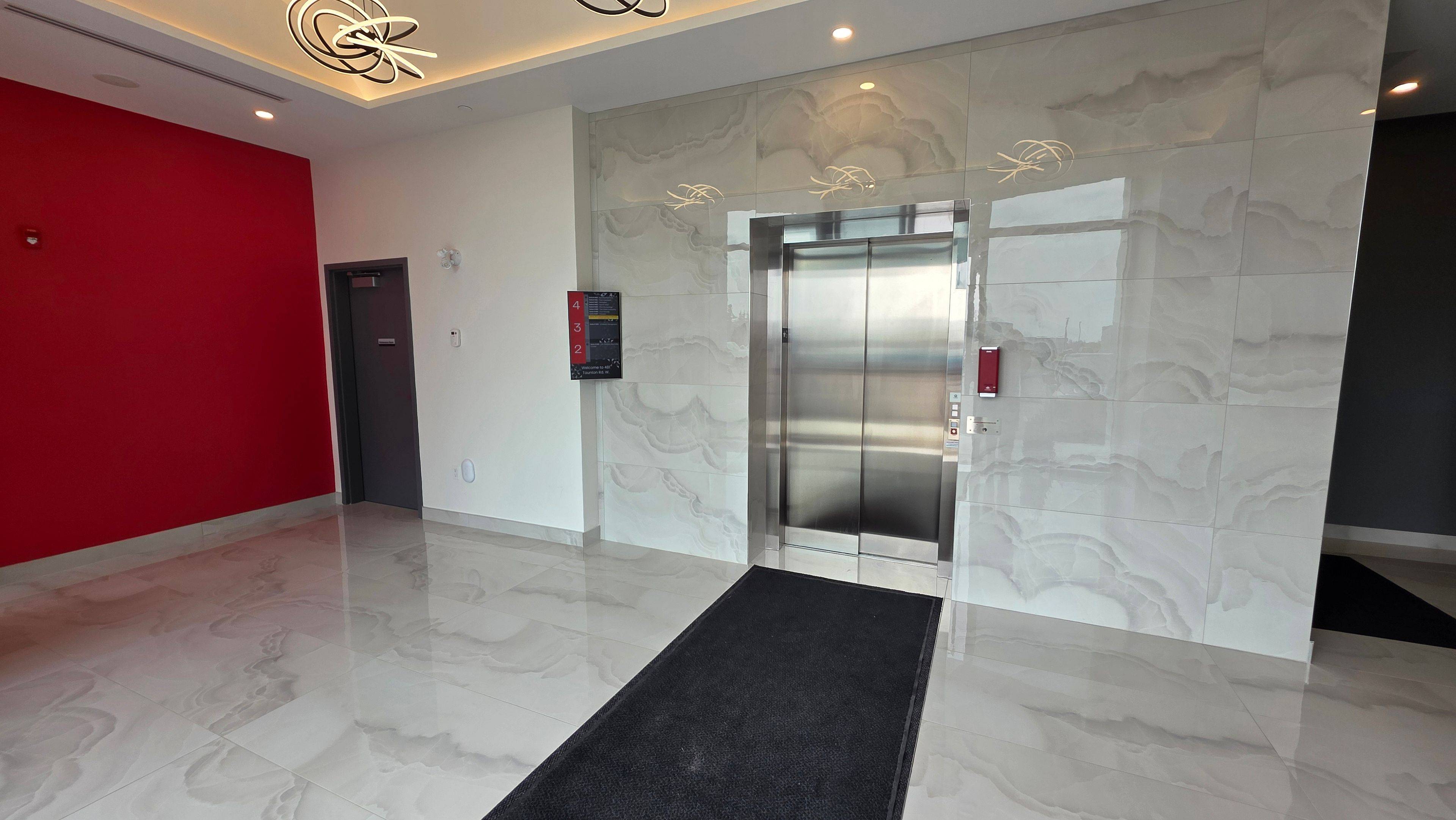 481 Taunton RD W #201, Oshawa, ON L1H 7K4