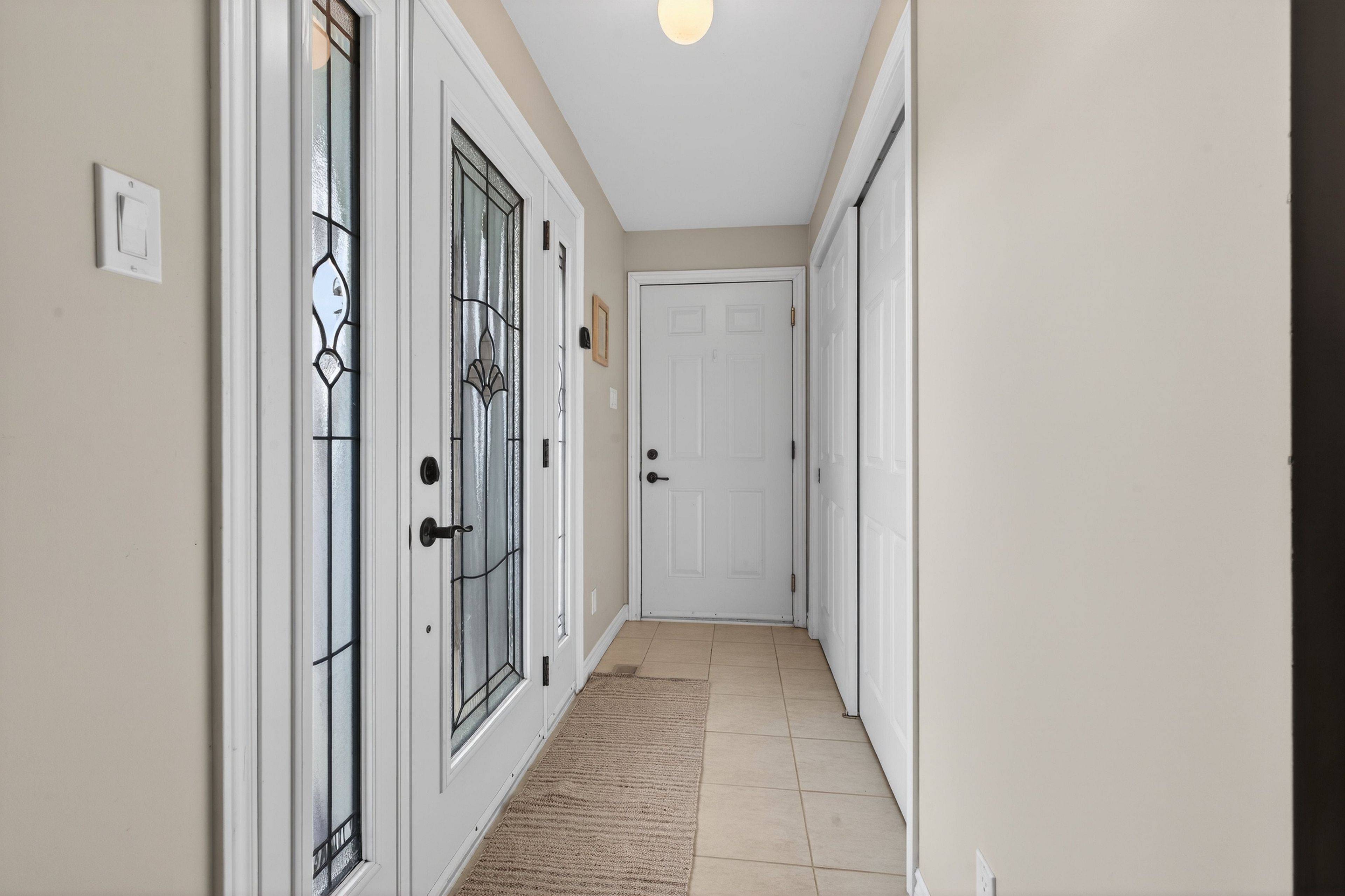 112 Maplecroft CT, Gananoque, ON K7G 0A6