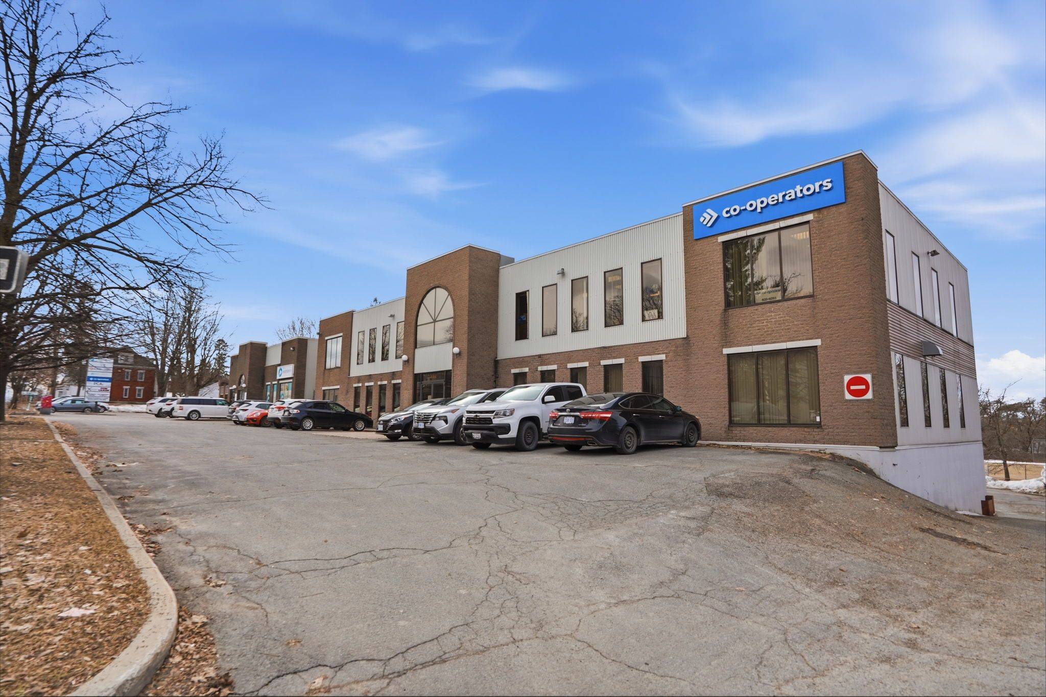 444 Mc Gill ST #203, Hawkesbury, ON K6A 1R2