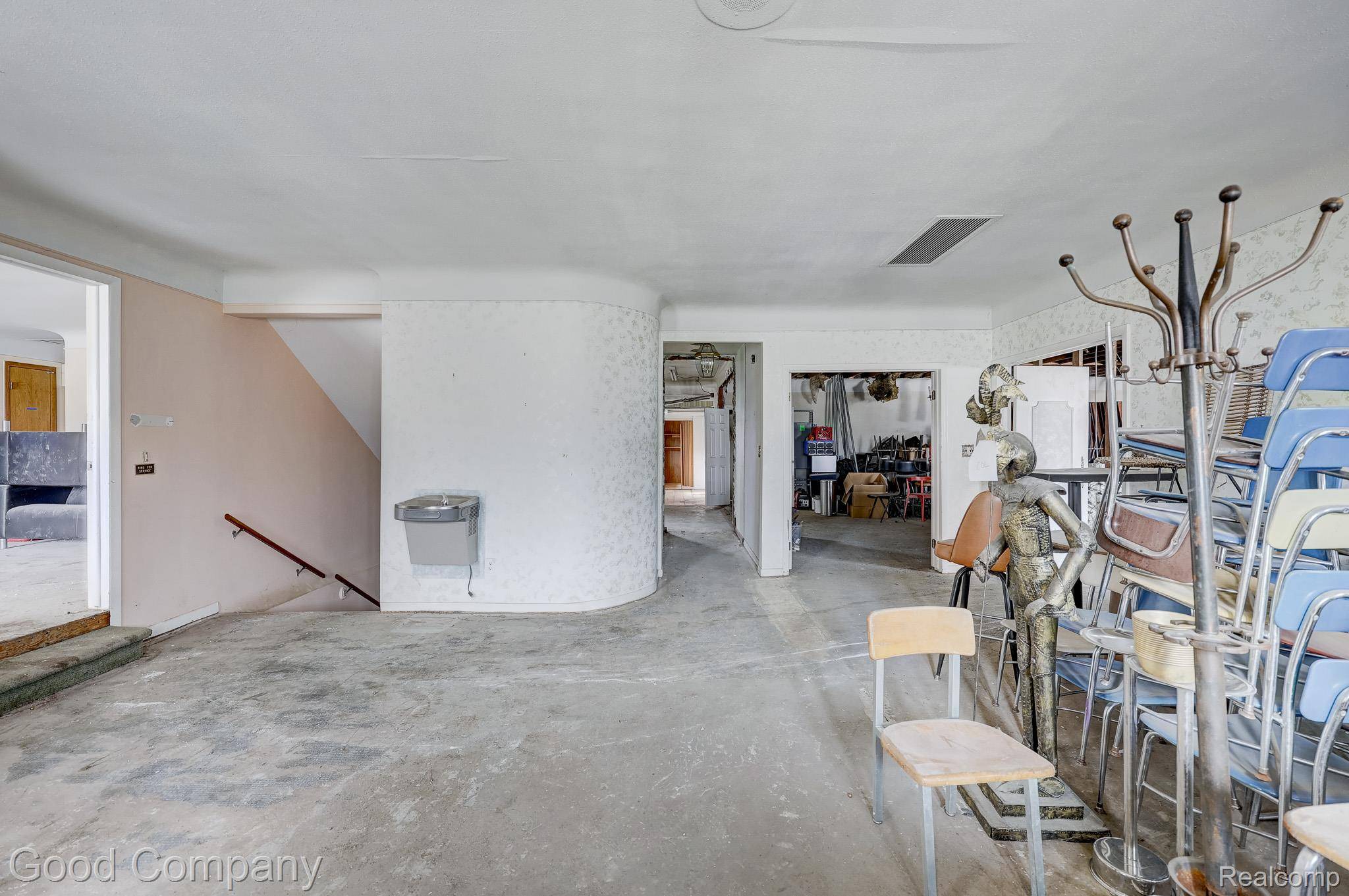 23919 John R RD, Hazel Park, MI 48030