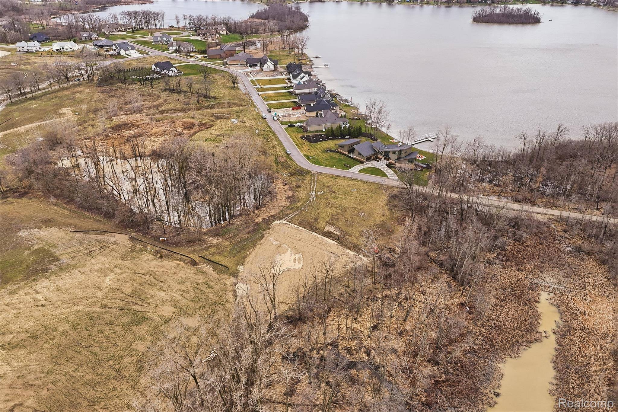 4151 Whitney AVE, Fenton Charter Township, MI 48451