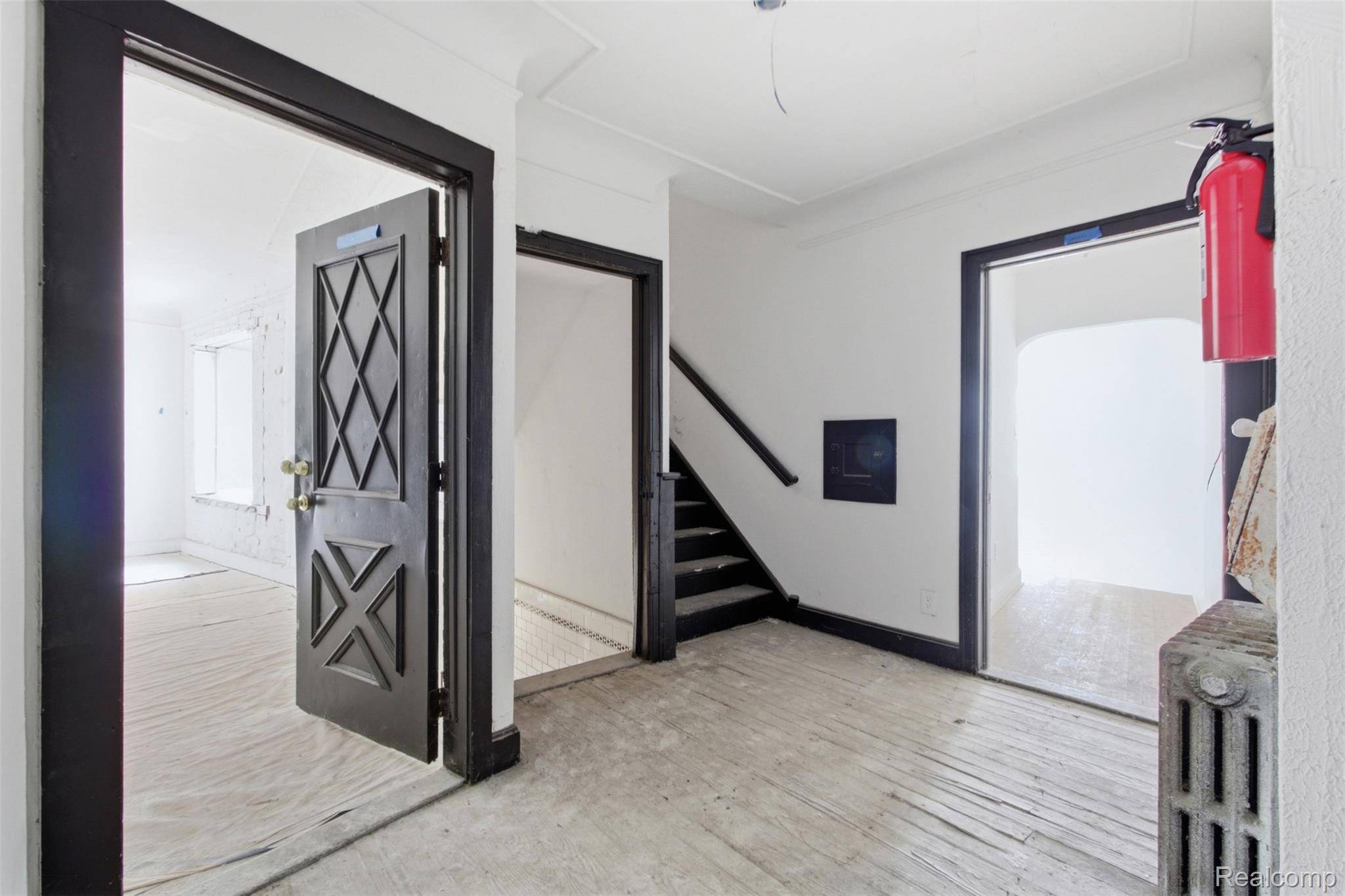 15523 Mack AVE, Detroit, MI 48224