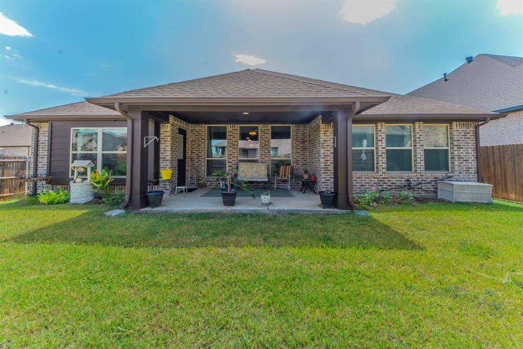 8800 Conroe Drive, Denton, TX 76226