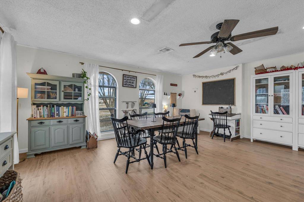 510 Old Sawmill Road, Axtell, TX 76624