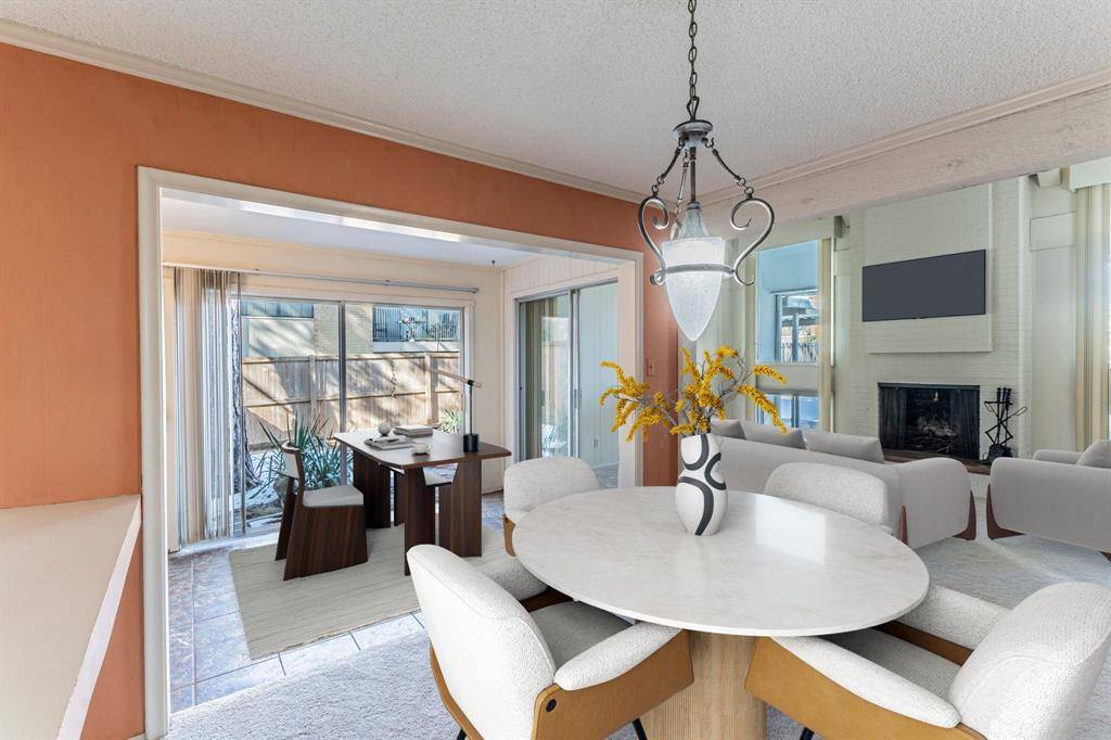 408 Hollyhill Lane, Denton, TX 76205