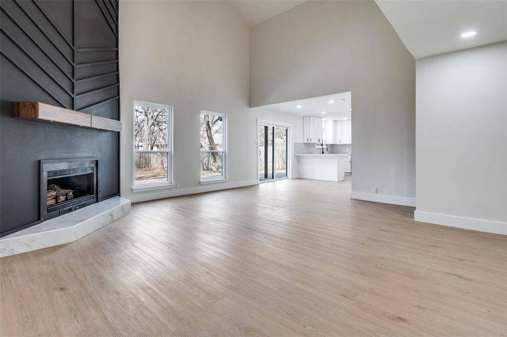 2009 Mosswood Court, Arlington, TX 76015