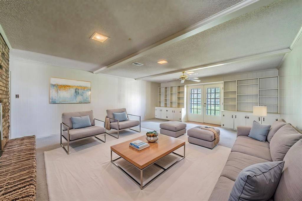 2904 Lakewood Drive, Denton, TX 76207