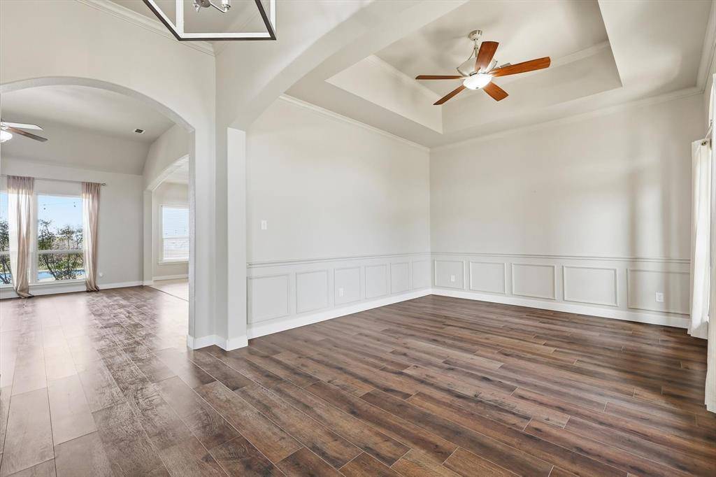 105 Devonshire Drive, Waxahachie, TX 75167