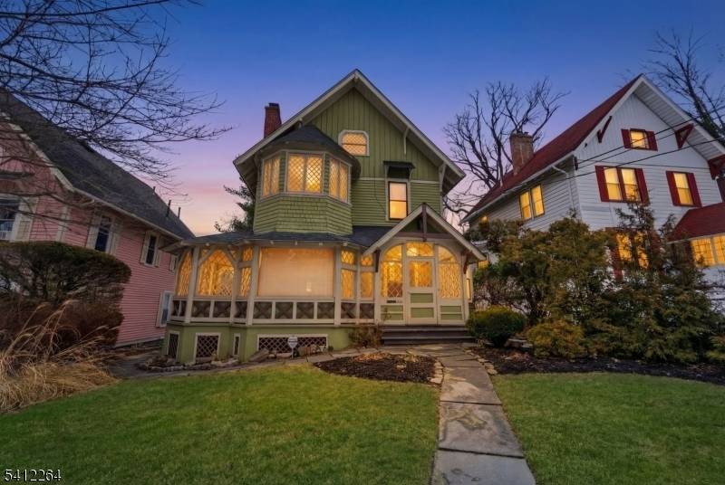 101 E Palisade Ave, Englewood City, NJ 07631