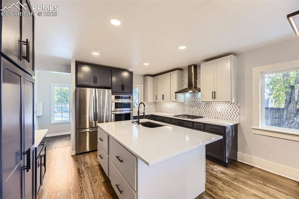 70 Cascade CT, Colorado Springs, CO 80907