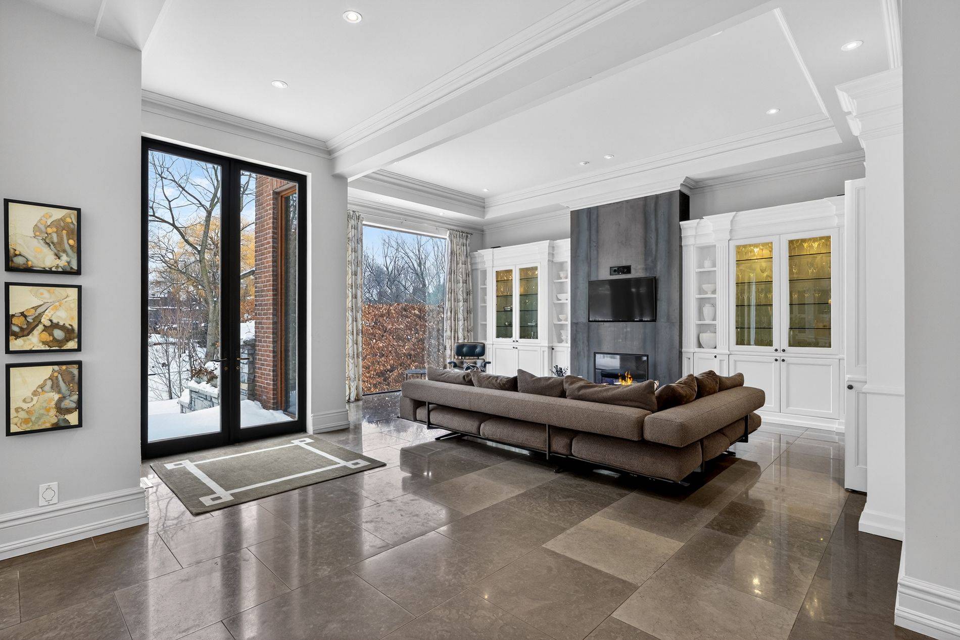 31 South DR, Toronto C09, ON M4W 1R2