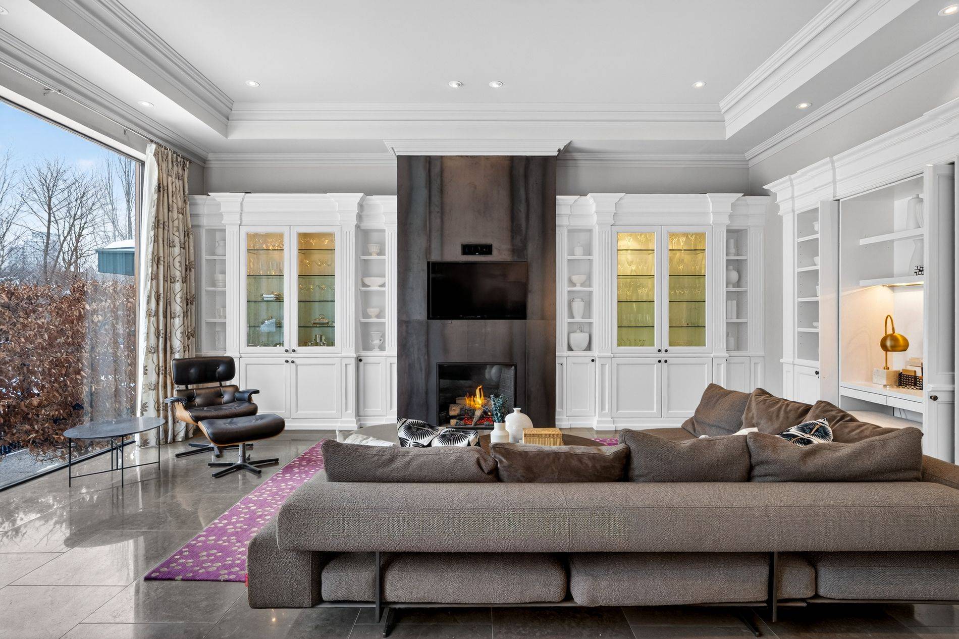 31 South DR, Toronto C09, ON M4W 1R2