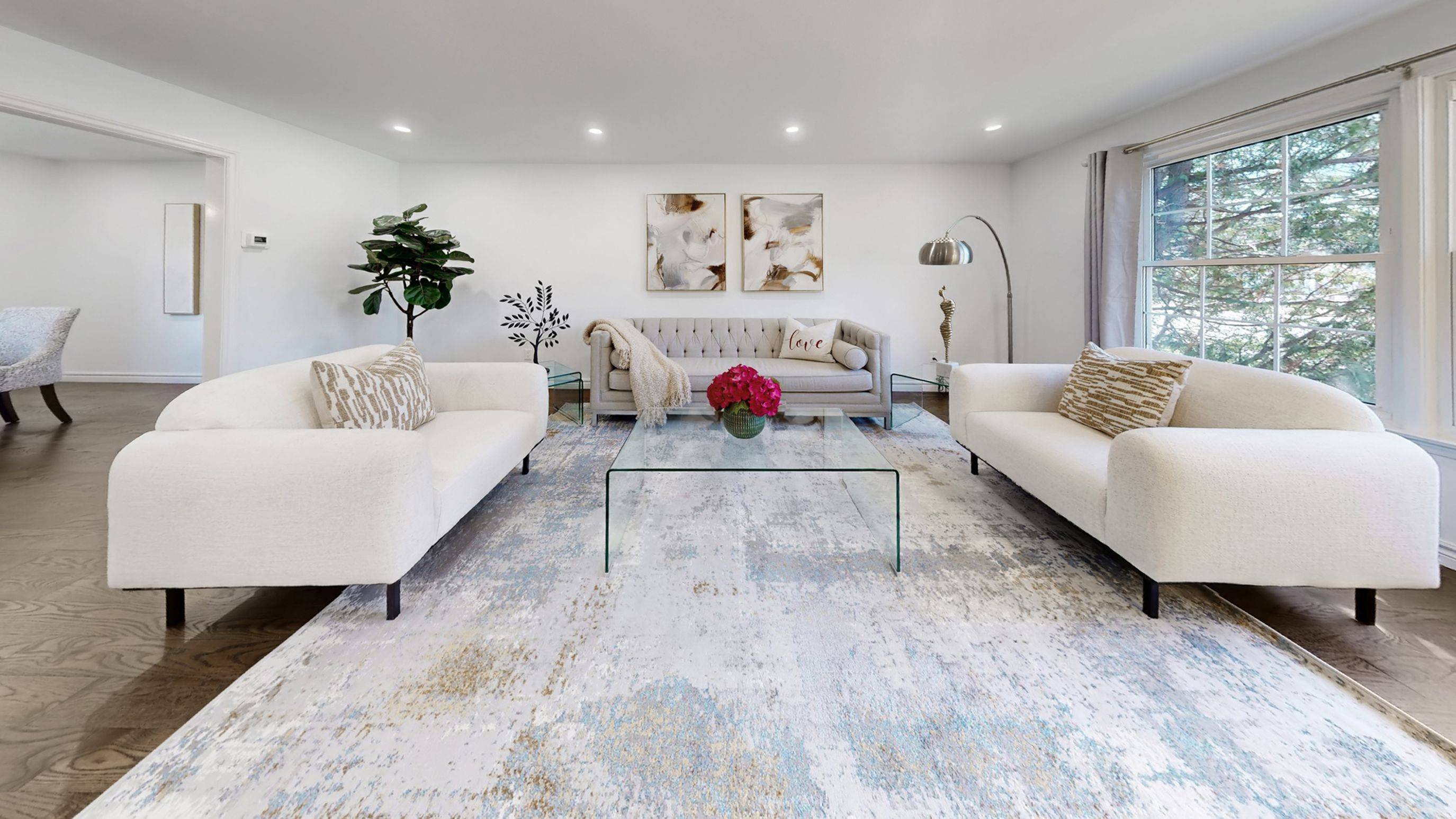 349 Banbury RD, Toronto C12, ON M2L 2V2