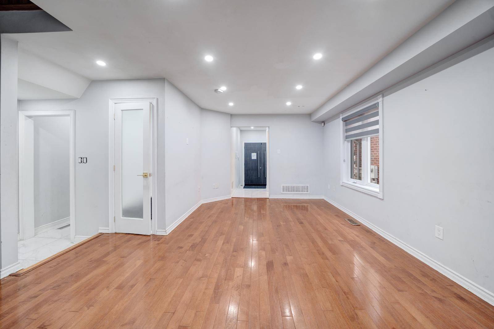 84 Andriana CRES, Markham, ON L6B 0C8