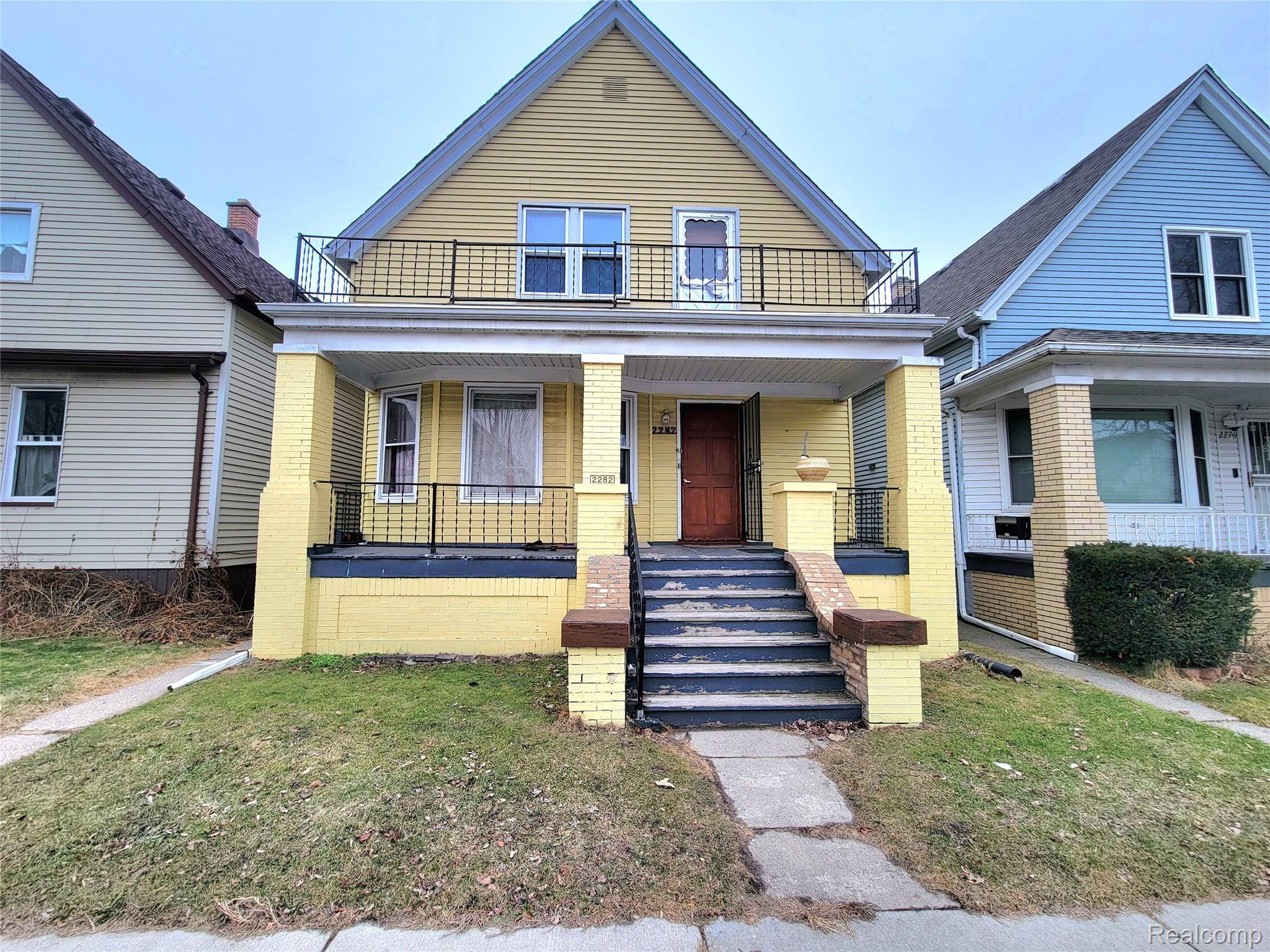 2282 Poland ST, Hamtramck, MI 48212