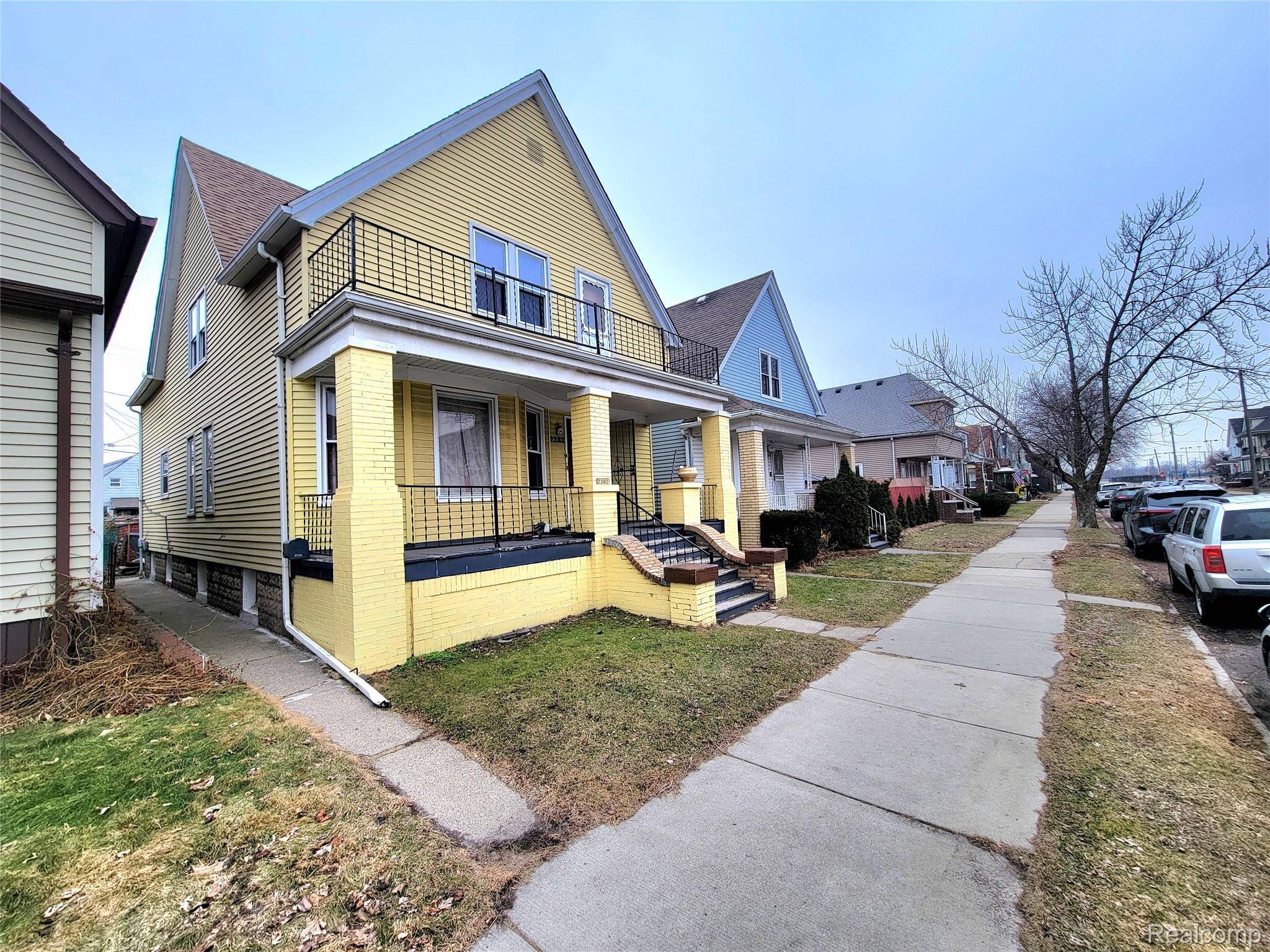 2282 Poland ST, Hamtramck, MI 48212