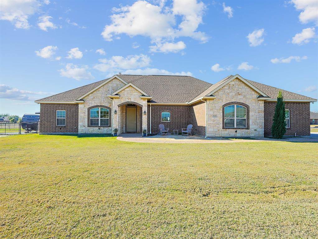 5520 Littlefield Drive, Dish, TX 76247