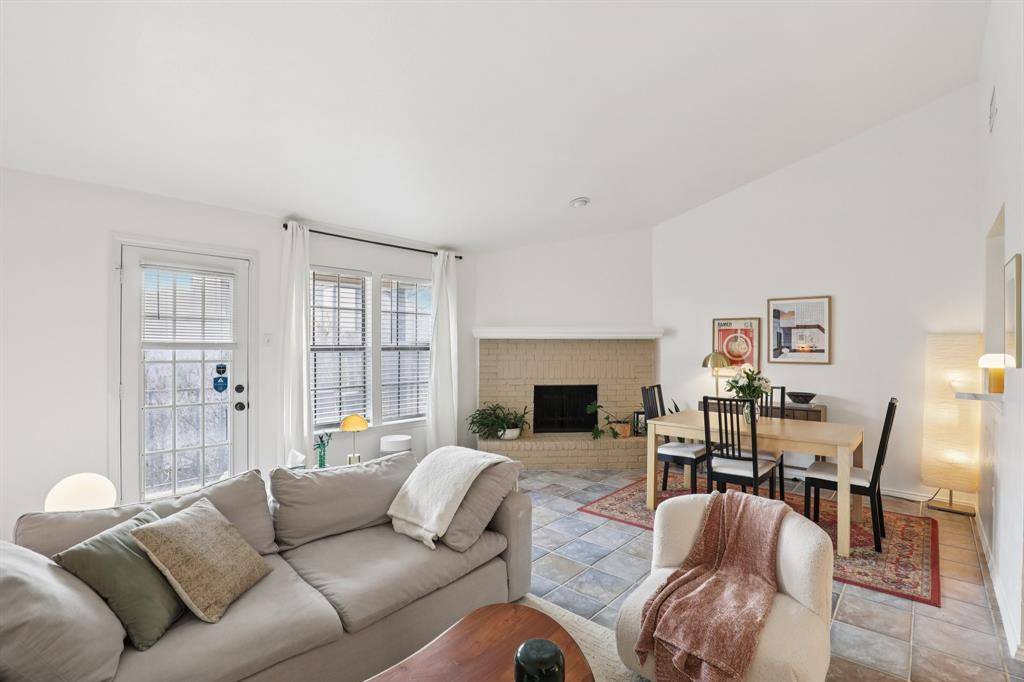 2835 Keller Springs Road #1104, Carrollton, TX 75006