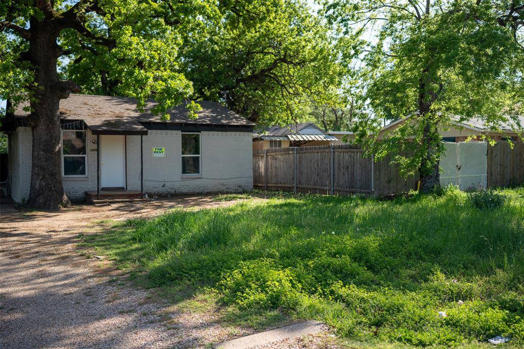 2416 Smith Avenue, Irving, TX 75061
