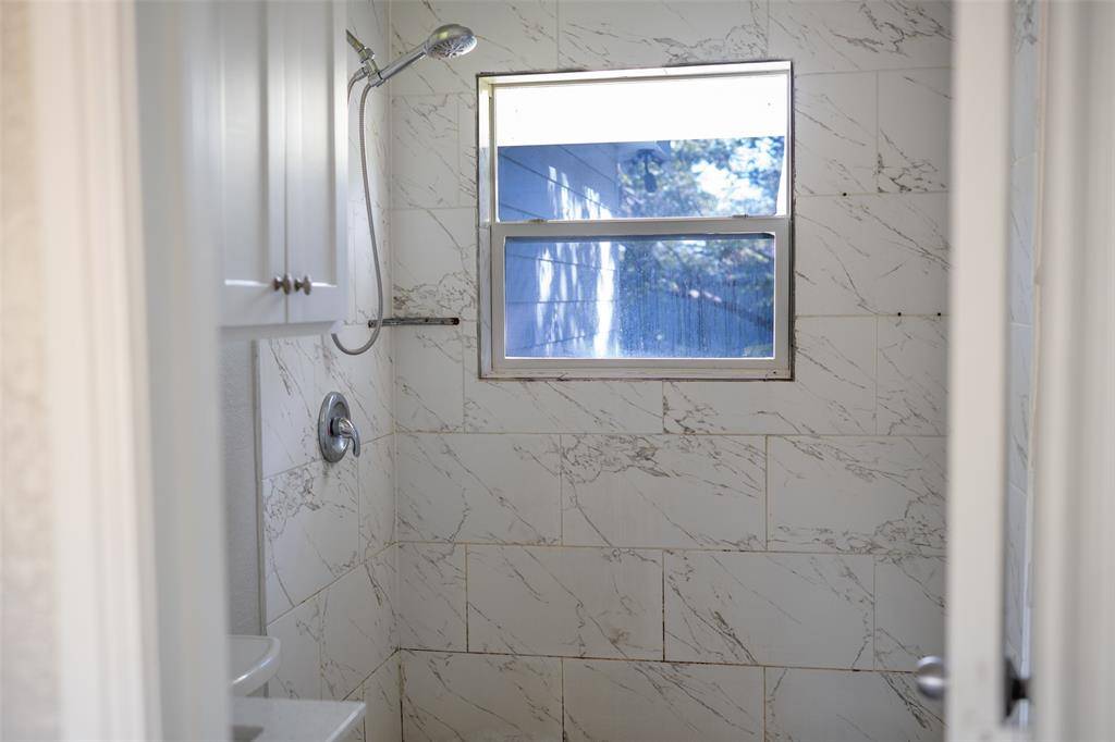 2416 Smith Avenue, Irving, TX 75061