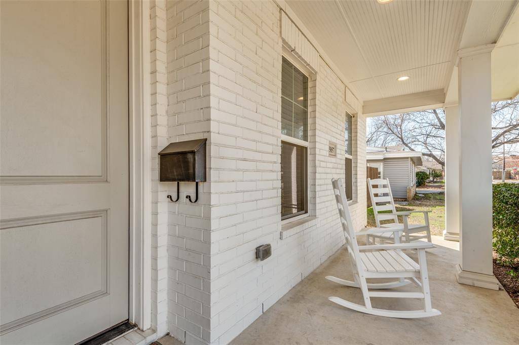 5857 Coleman Street, Westworth Village, TX 76114