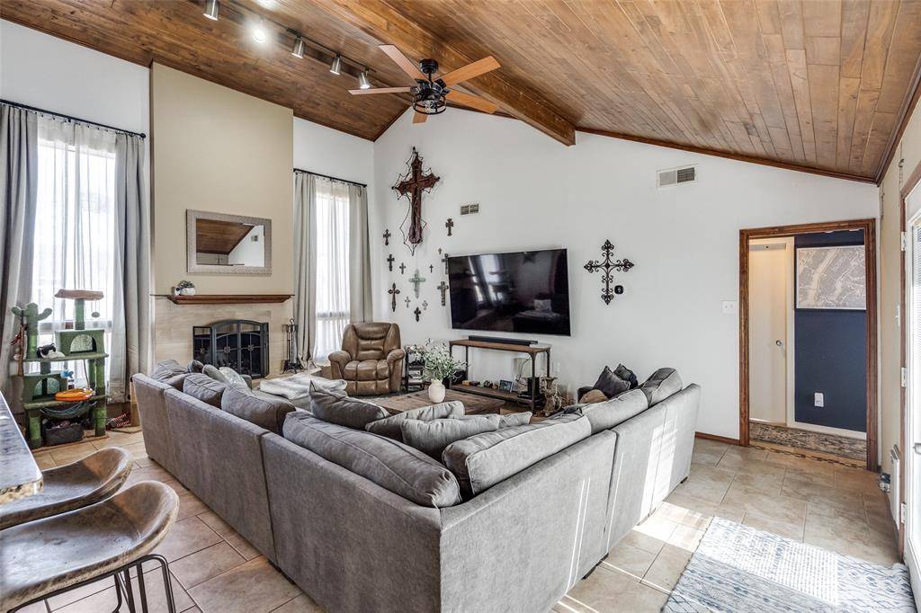 2624 Daybreak Drive, Dallas, TX 75287